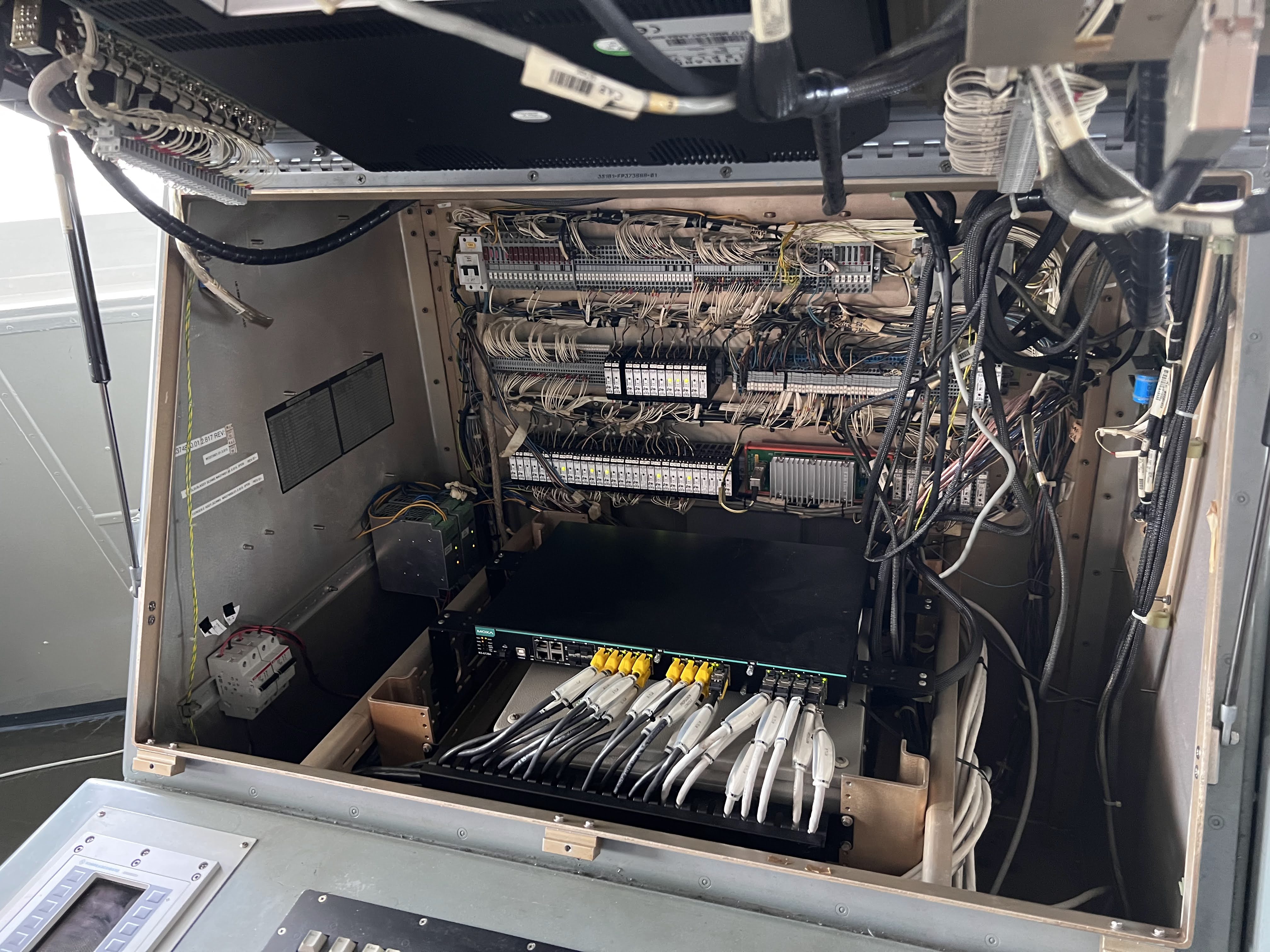 Vessel Integration Valve
